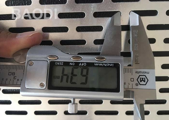 Ponsen Ingelast Gat 0.5mm 0.8mm Geperforeerd Aluminium Mesh Filter Mining Screen