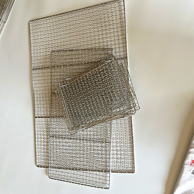 Outdoor Grills Perfecte Companion Zware versterkte barbecue gaas met gelijkmatig kookoppervlak