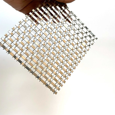 Ontsluit het potentieel van de architectuur met decoratieve metalen gaas geveloplossingen met 2,5 mm dikte