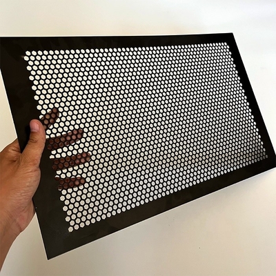 Aanpasbare decoratieve metalen gevelpanelen met geperforeerde patronen in roestvrij staal van de serie 300