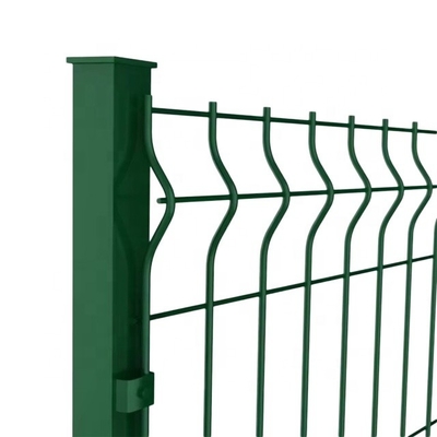 PVC bedekte zware 3D metaaldraad hek Farm-vriendelijke beveiliging met anti-klim design en 4/ 4.5/ 5mm draad diameter