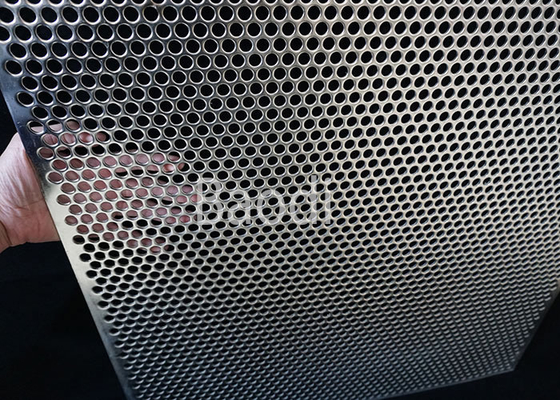 het Geperforeerde Roestvrije staal Mesh Round 0.8mm van 304l 316l Gat