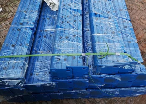 Blauwe Kleur 50x200mm de Vierkante Vierkante Post van Draadmesh fence pvc coated with